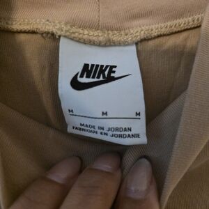 Nike Beige Casual Tee